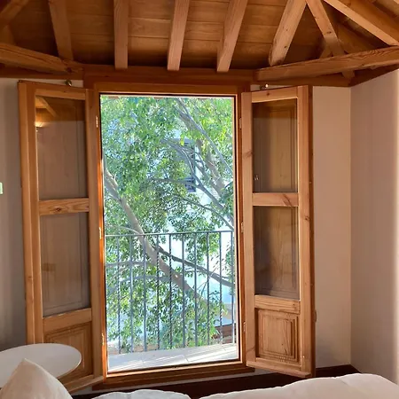 Homestay Carmen Del Almencino